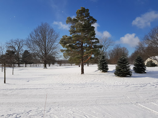 Golf Course «Aqua Marine Golf Course», reviews and photos, 216 Miller Rd, Avon Lake, OH 44012, USA