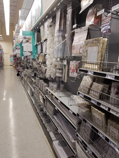 Party Store «Party City», reviews and photos, 14802 Baltimore Ave, Laurel, MD 20707, USA