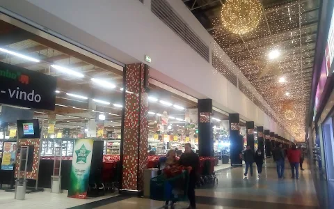 Auchan Almada image