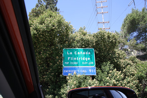 Coffee Shop «The Coffee Bean & Tea Leaf», reviews and photos, 1500 Canada Blvd, Glendale, CA 91208, USA