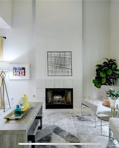 Consignment Shop «Home Consignment Center - Austin», reviews and photos, 10515 N Mopac Expy, Austin, TX 78759, USA