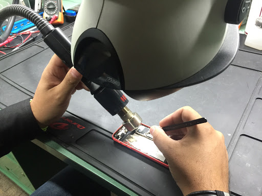 Cell Phone Store «Cell Phone Repair - Simple Mobile 24/7 Wireless, LLC», reviews and photos, 491 Hialeah Dr #1, Hialeah, FL 33010, USA