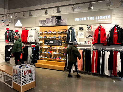 Champs Sports in New York