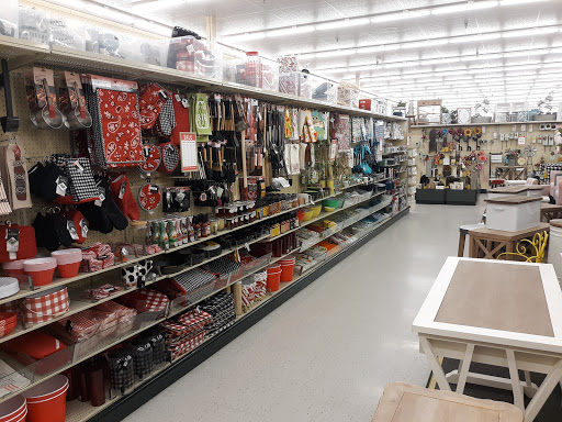 Craft Store «Hobby Lobby», reviews and photos, 18200 W Bluemound Rd, Brookfield, WI 53045, USA