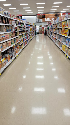 Grocery Store «Schnucks», reviews and photos, 245 E 5th St, Eureka, MO 63025, USA