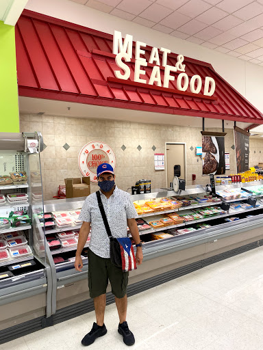 Department Store «Target», reviews and photos, 3885 E Main St, St Charles, IL 60174, USA