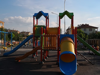 Yalvaç Belediyesi Park Ve Çocuk Oyun Alanı