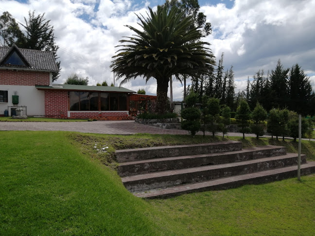Toto's Dog House - Quito