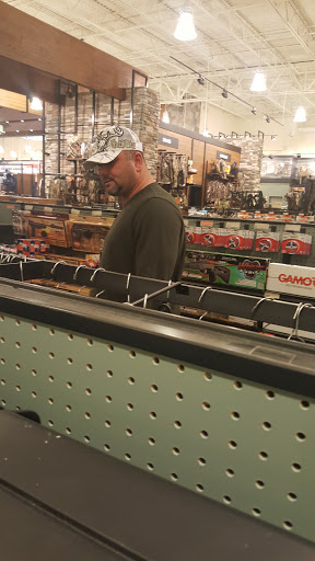 Outdoor Sports Store «Field & Stream», reviews and photos, 3851 Chapel Ln, Hoover, AL 35244, USA