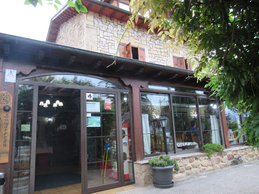 Información y opiniones sobre Restaurante Becada de Buelna de Los Corrales De Buelna