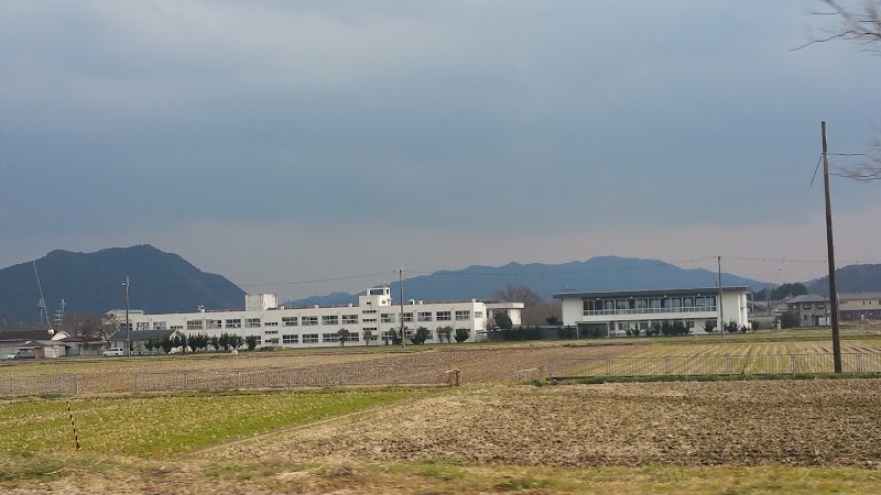 中町北小学校