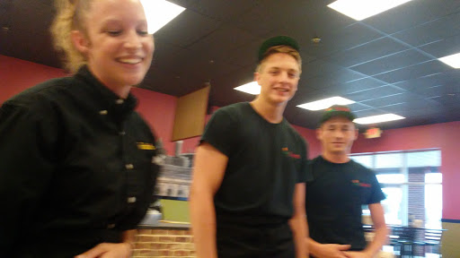 Shopping Mall «Clearview Shopping Center», reviews and photos, 1000 Carlisle St, Hanover, PA 17331, USA