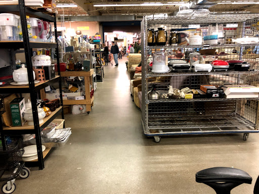 Thrift Store «Kiwanis Thrift Sale», reviews and photos, 200 S 1st St, Ann Arbor, MI 48104, USA