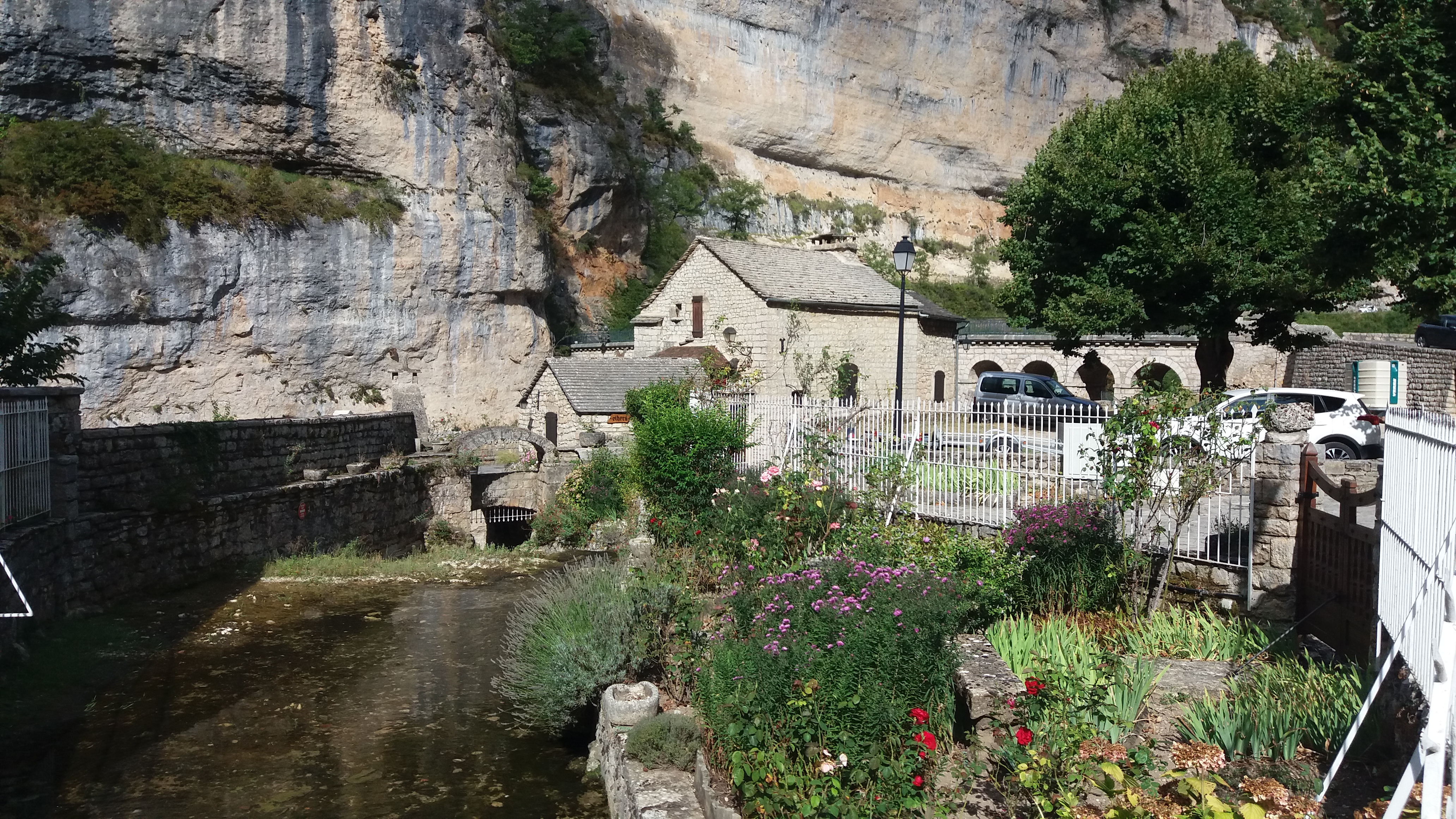 Photo n° 12 de l'avis de Nicolas.e fait le 11/09/2017 à 14:35