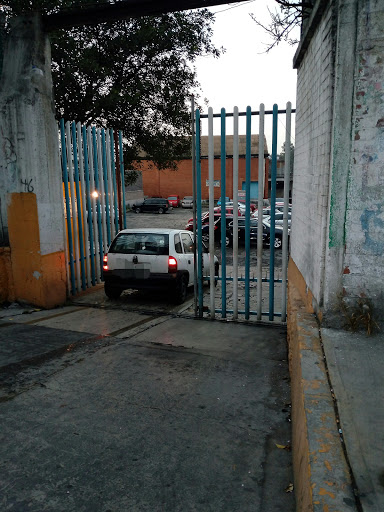 Estacionamiento Público