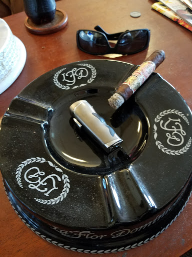 Tobacco Shop «Up In Smoke Fine Cigars», reviews and photos, 3983 Lavista Rd # 187, Tucker, GA 30084, USA