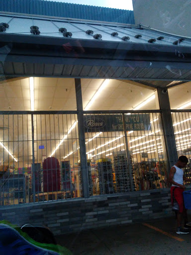 Discount Store «Roses Express», reviews and photos, 6601 Harvard Ave, Cleveland, OH 44105, USA