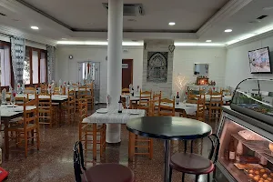 Restaurant Surtidor image
