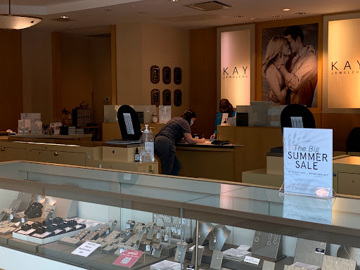 Jewelry Store «Kay Jewelers», reviews and photos, 4737 Concord Pike #560, Wilmington, DE 19803, USA