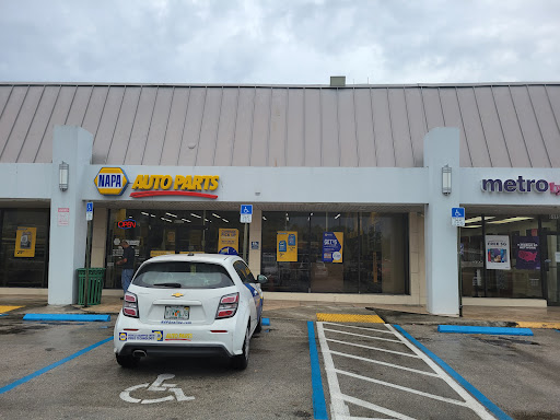Auto Parts Store «NAPA Auto Parts - JM Auto Parts Enterprises Inc», reviews and photos, 6117 Hollywood Blvd, Hollywood, FL 33024, USA