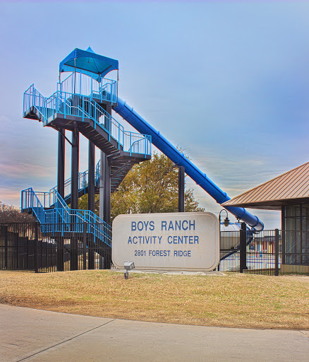 Recreation Center «Boys Ranch Activity Center», reviews and photos, 2801 Forest Ridge Dr, Bedford, TX 76021, USA