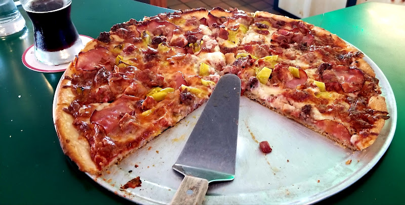 #8 best pizza place in Tacoma - Cloverleaf