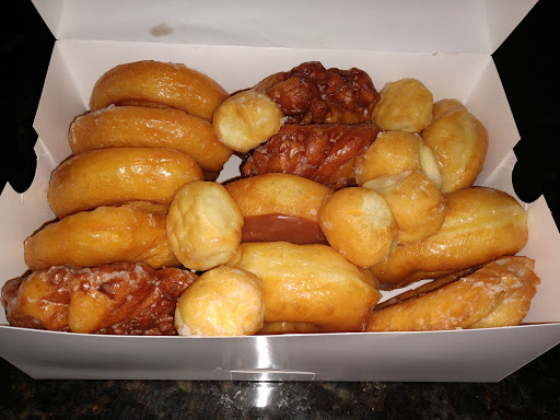 Bakery «Tip Top Donuts», reviews and photos, 745 Cobb Pkwy N, Marietta, GA 30062, USA