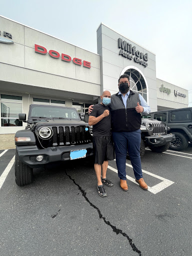 Car Dealer «Milford Auto Group - Jeep Chrysler Dodge RAM», reviews and photos, 1470 Boston Post Rd, Milford, CT 06460, USA