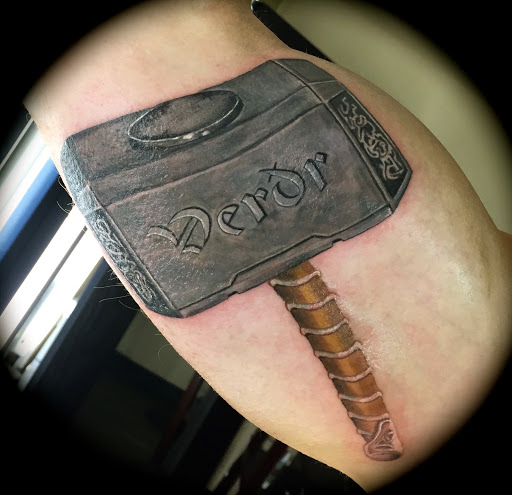 Shopping Mall «Realm Tattoos», reviews and photos, 3916 N Alafaya Trail, Orlando, FL 32826, USA