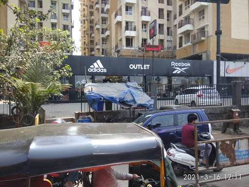 adidas Factory Outlet