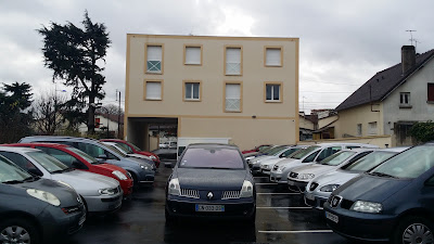 SARL auto occasions domont à Domont
