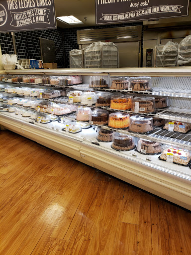 Shopping Mall «Central Shopping Plaza», reviews and photos, 3825 NW 7th St, Miami, FL 33126, USA