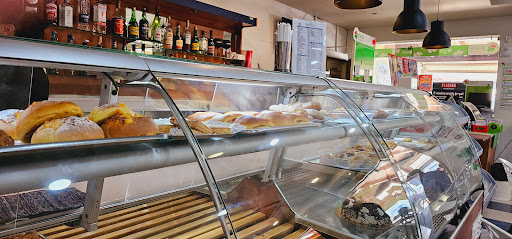 Pastelaria Univerdoce no Almancil, Faro
