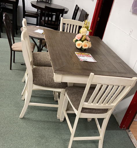 Furniture Store «5th Ave Furniture», reviews and photos, 1644 5th Ave, Bay Shore, NY 11706, USA