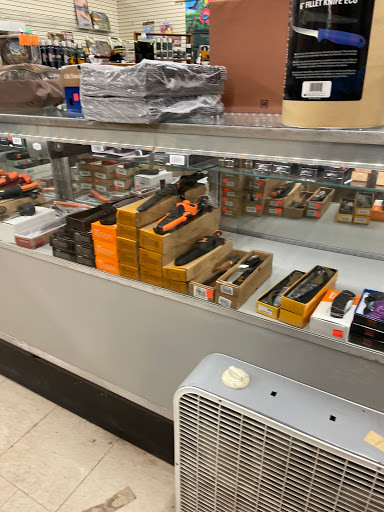 Sporting Goods Store «Hunters Gallery», reviews and photos, 237 Mt Cobb Hwy, Hamlin, PA 18427, USA