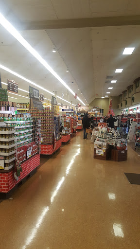 Supermarket «Big Y», reviews and photos, 100 Mayfield St, Worcester, MA 01602, USA