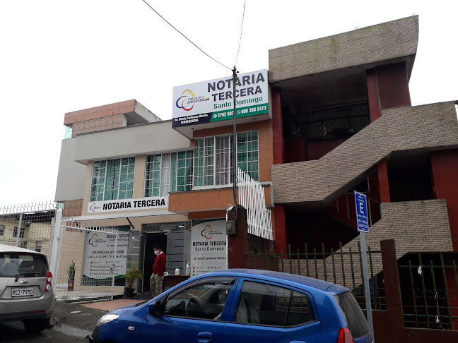 Opiniones de Notaria 3 en Santo Domingo de los Colorados - Oficina de empresa