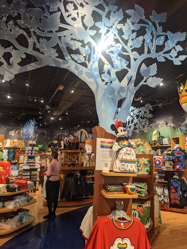 Toy Store «Disney Store», reviews and photos, 350 W Hillcrest Dr, Thousand Oaks, CA 91360, USA