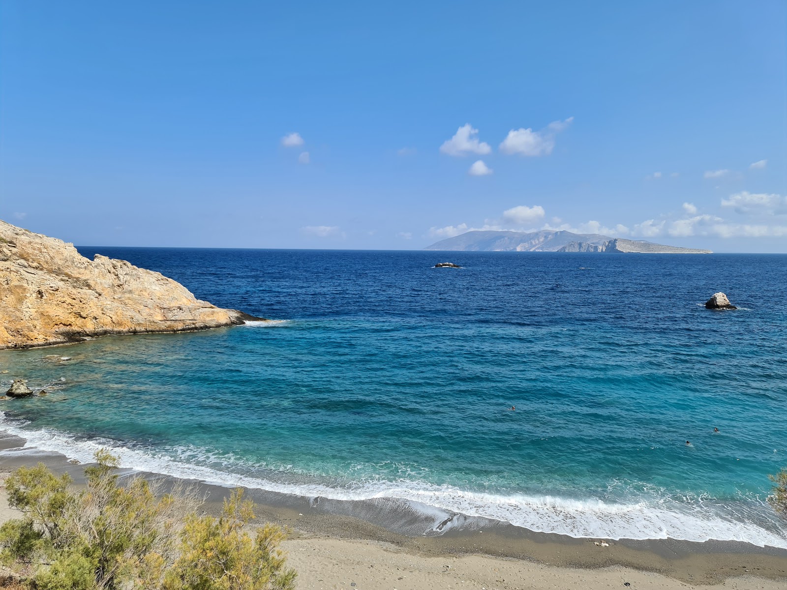 Foto de Agios Nikolaos com pequena baía