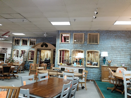 Furniture Store «Hometown Furniture Center», reviews and photos, 2665 S Santiam Hwy, Lebanon, OR 97355, USA