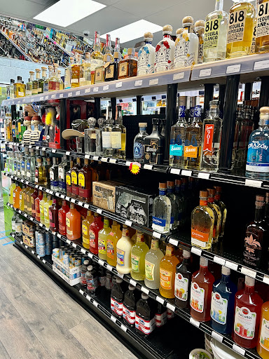 Liquor Store «Star Liquor @ Big Bend Road», reviews and photos, 13192 US-301, Riverview, FL 33578, USA