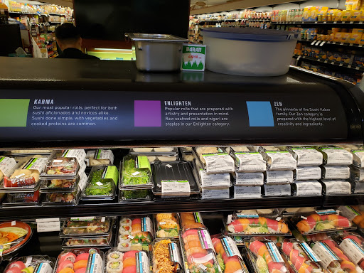 Grocery Store «D & W Fresh Market», reviews and photos, 2103 Parkview Ave, Kalamazoo, MI 49008, USA