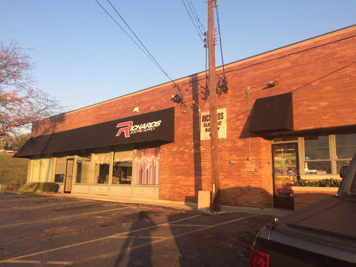 Richards Electric Supply Co, 4620 Reading Rd, Cincinnati, OH 45229, USA, 