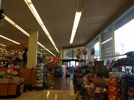 Grocery Store «Ralphs», reviews and photos, 14440 Burbank Blvd, Sherman Oaks, CA 91401, USA