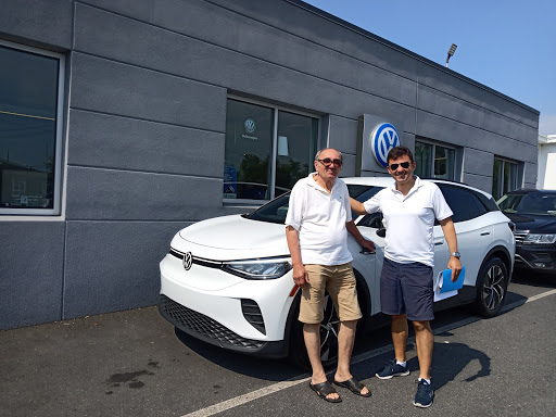 Volkswagen Dealer «Volkswagen Princeton», reviews and photos, 902 State Rd, Princeton, NJ 08540, USA