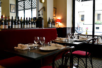 Atmosphère du Restaurant français Chez Monsieur à Paris - n°10