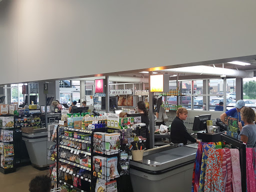 Grocery Store «Lakewinds Food Co-op», reviews and photos, 435 Pond Promenade, Chanhassen, MN 55317, USA