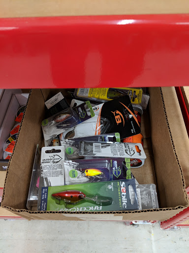 Shopping Mall «Hampton Plaza Shopping Center», reviews and photos, 4033 W Mercury Blvd, Hampton, VA 23666, USA