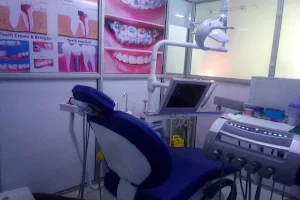 Keridam Dental Clinic - Kenwood House image
