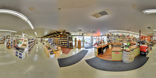Liquor Store «Wilibees Wines & Spirits-Petaluma», reviews and photos, 309 Lakeville St, Petaluma, CA 94952, USA